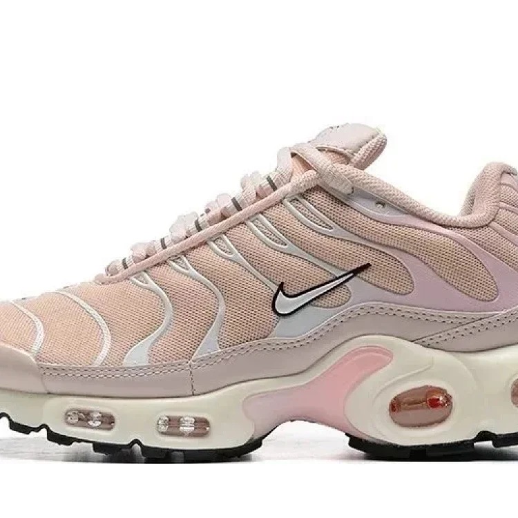Max Plus TN (2) Casual Sneakers