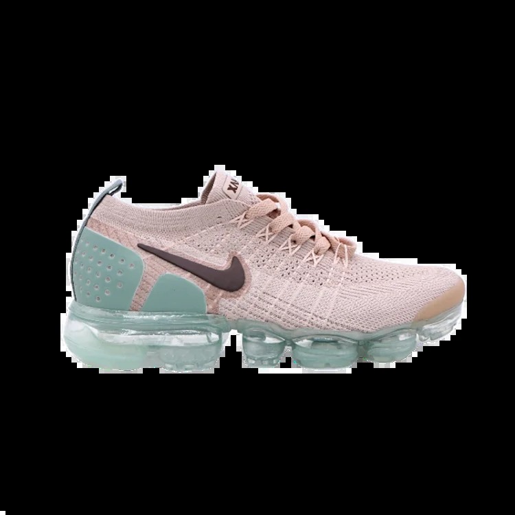2 Casual Sneakers