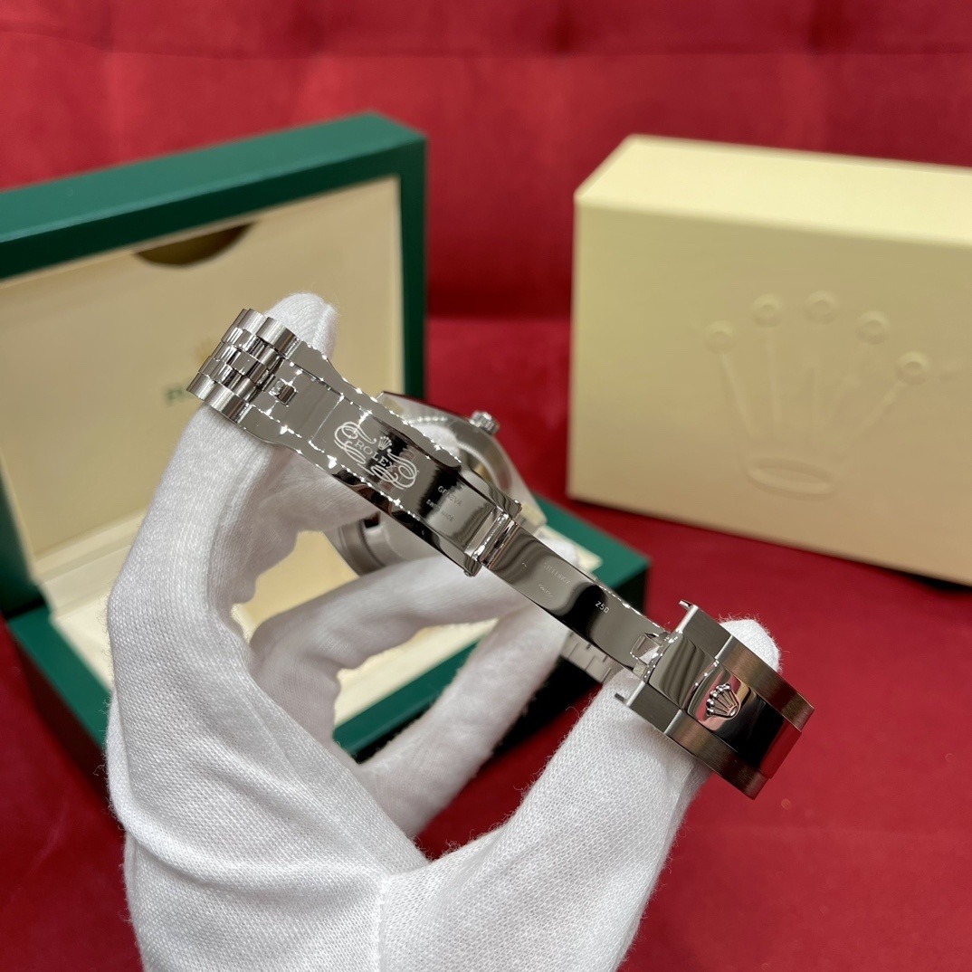 Rolex watch m126334-0014