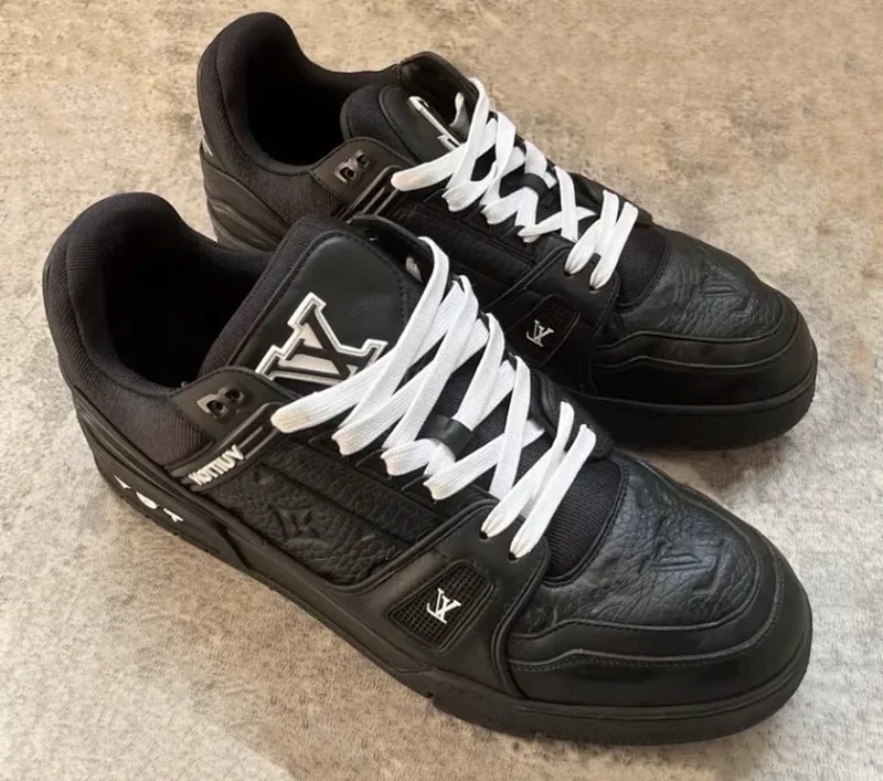 Louis Vuitton Men's Shoes, Board Shoes, Trendy Shoes, Thick Soled Shoes, Low Cut Casual Shoes for Daily Life