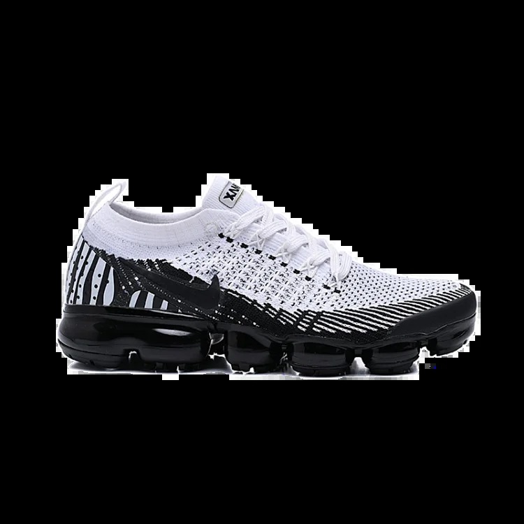 2 Casual Sneakers