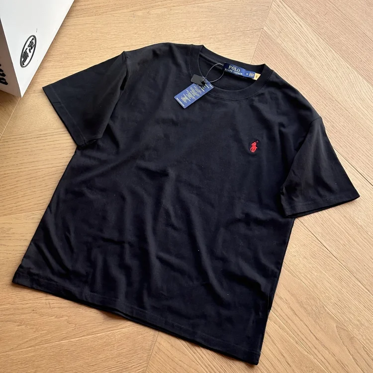 Versatile solid color classic cotton T-shirt with seven-color pony embroidery for couples