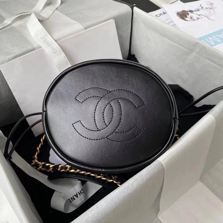Chanel Retro Smooth Leather Drawstring Bucket Bag AS2716 Cross Carrying Women's Bag AS2716