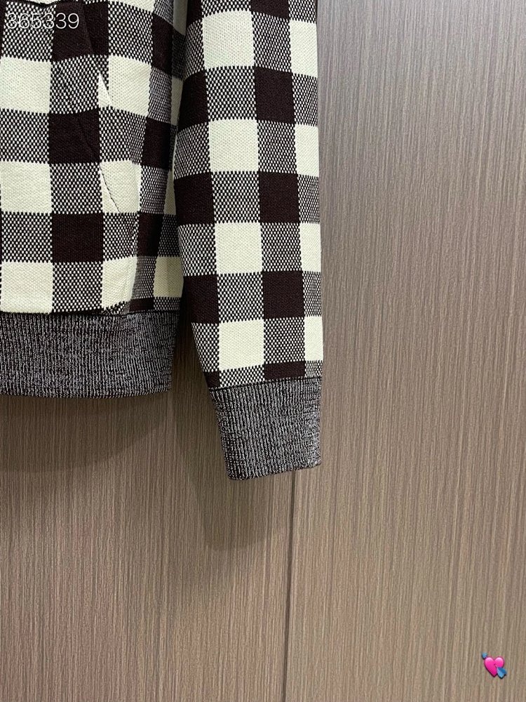 Louis Vuitton2026 New Men's Fashion Casual Letter Embroidery Color blocked Grid Knitted Hoodie