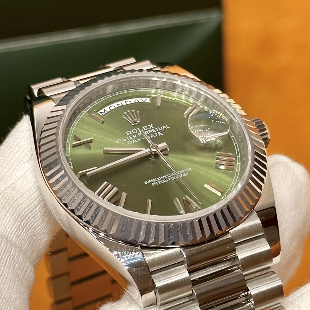 Rolex watch m228239-0033