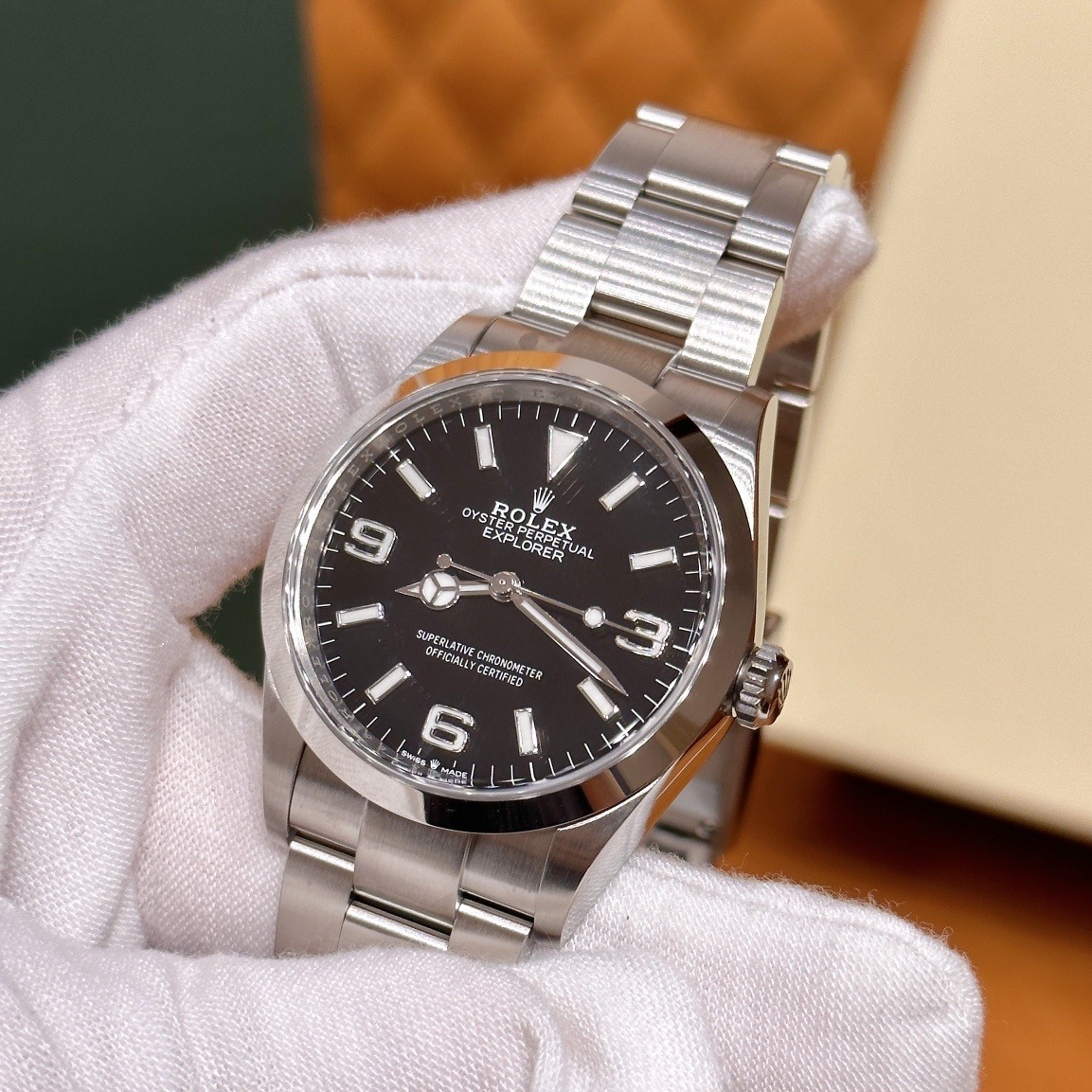 Rolex watch m124270-0001