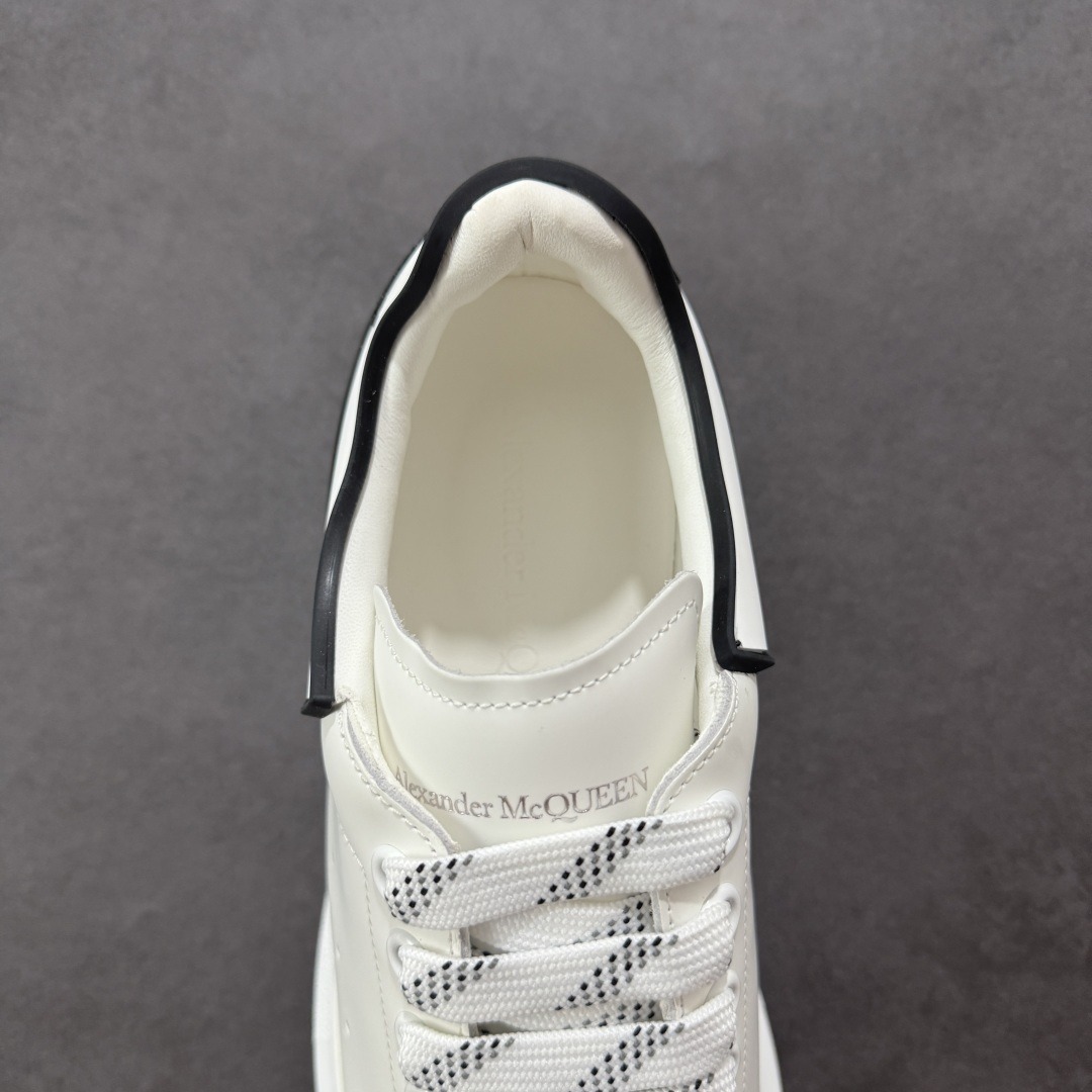 Alexander McQueen Sneaker SH528147