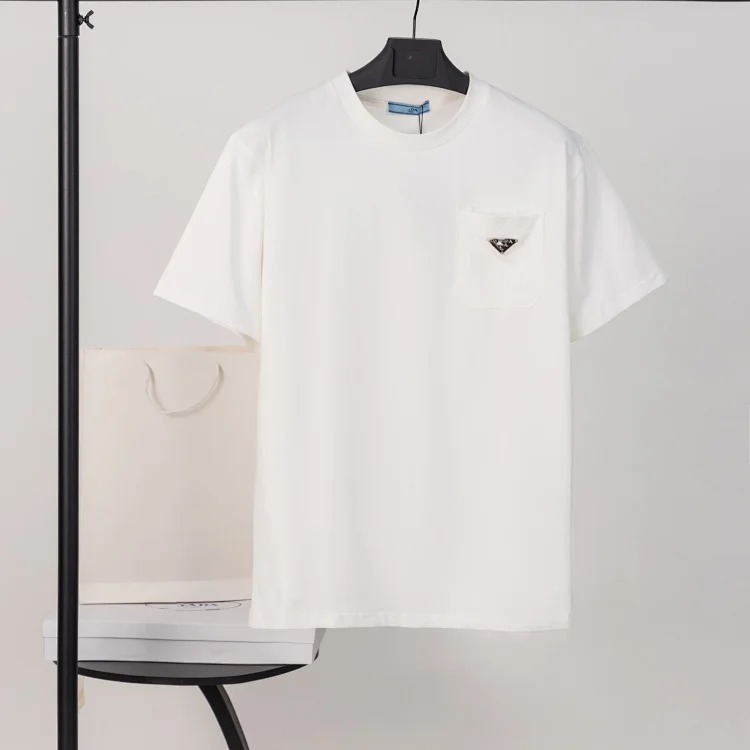 Metal triangle logo series style P short-sleeved T-shirts for men and women