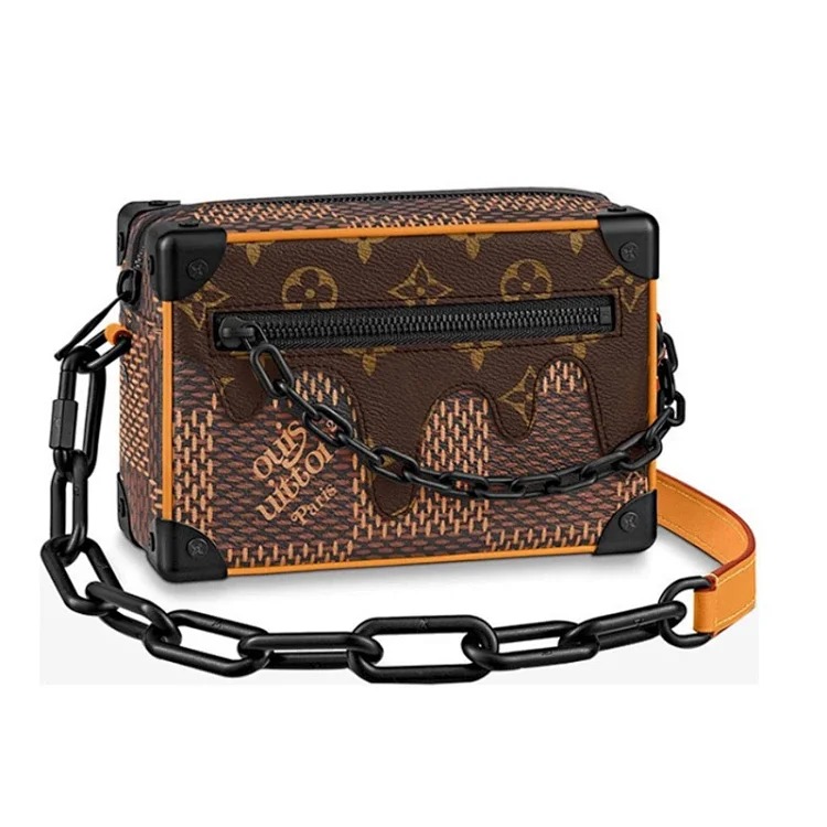 Classic Universal Single Shoulder Bag, Fashionable Retro Bag, Oblique Style, Small Square Shoulder