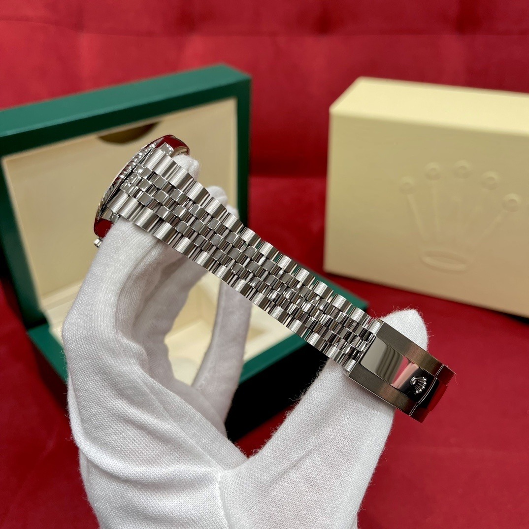 Rolex watch m126334-0014