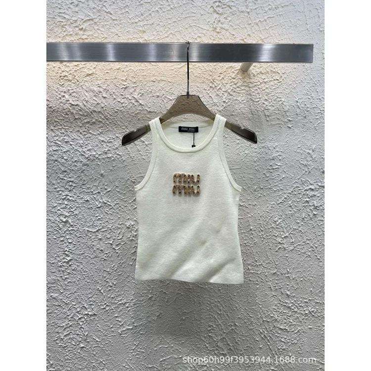 Early Spring Letter Heavy Industry Nail Knitted Slim Fit Thread Diamond Vest 25 Sweater