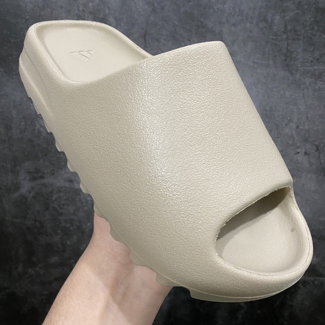 Adidas Slippers T538014