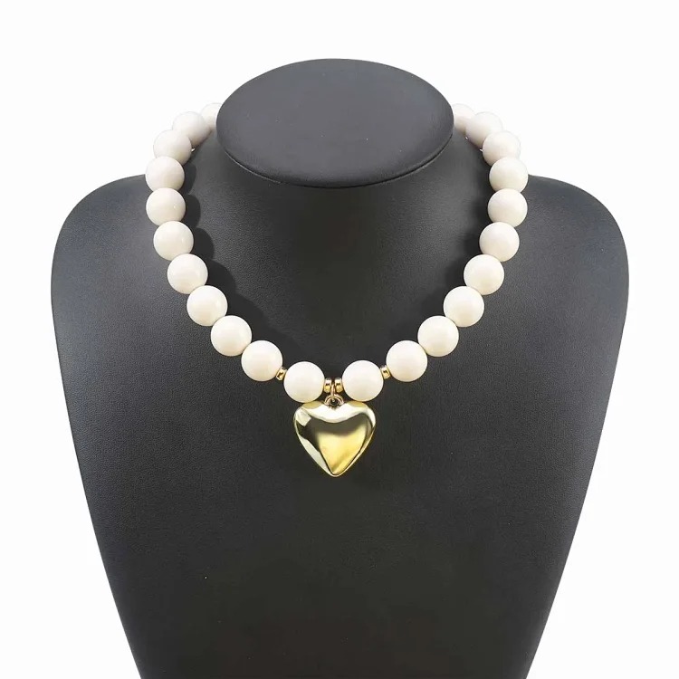 Fashion Pearl Heart Necklace B3767
