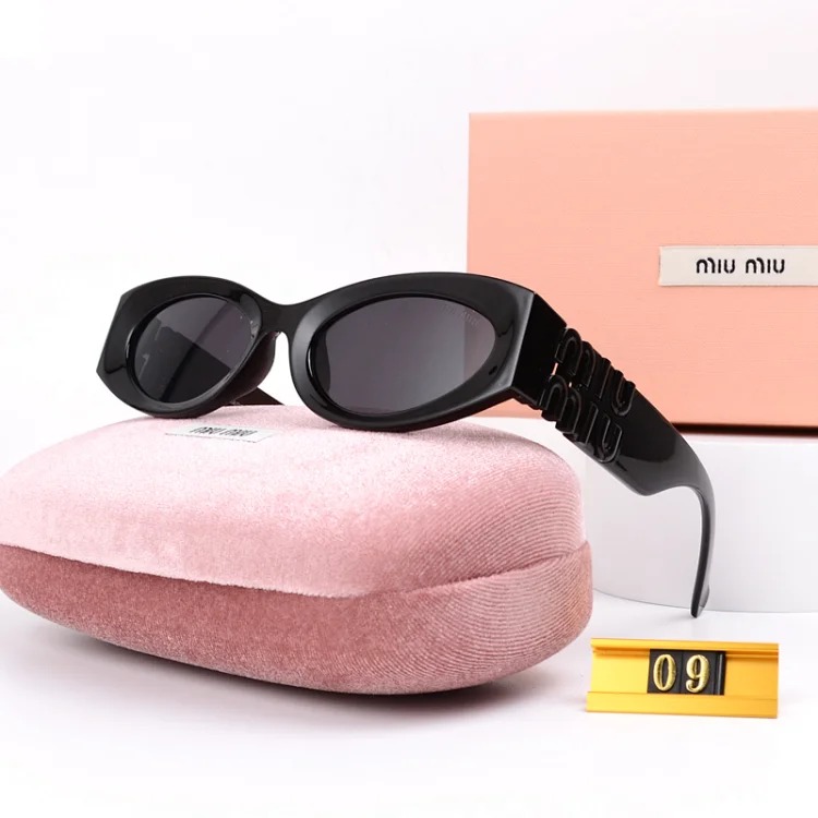 M Glasses