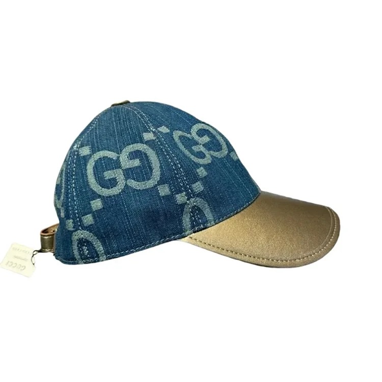 Fashionable baseball cap