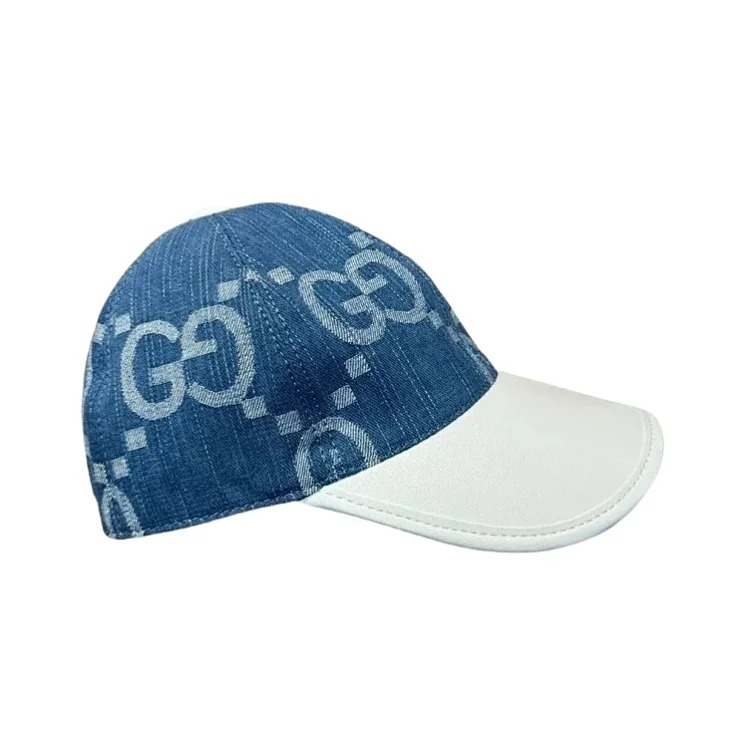 Fashionable baseball cap