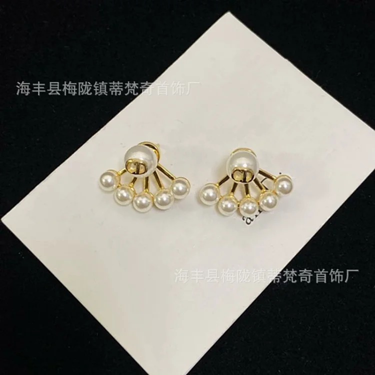Dijia/Djia earrings size pearl little bee butterfly CD earrings new temperament front and rear hanging earrings wholesale