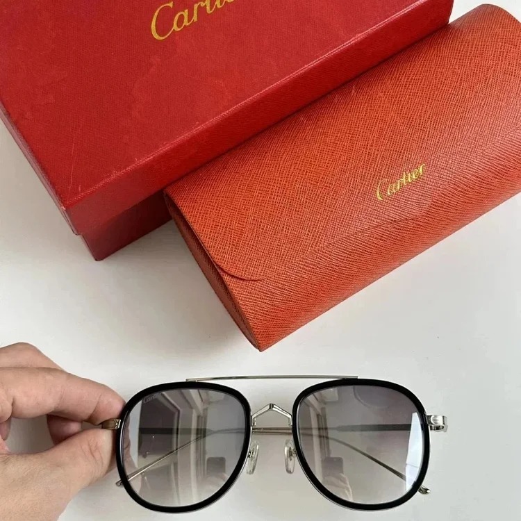 chat Fashionable and versatile anti-UV sunglasses
