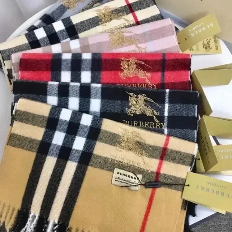 New fashion scarf (without gift box)