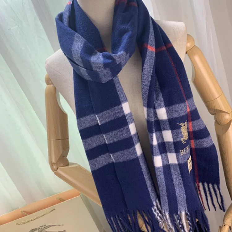 New fashion scarf (without gift box)