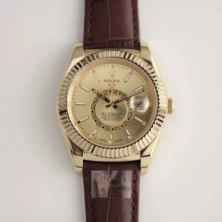 ￥560-790 Fashionable and versatile watch