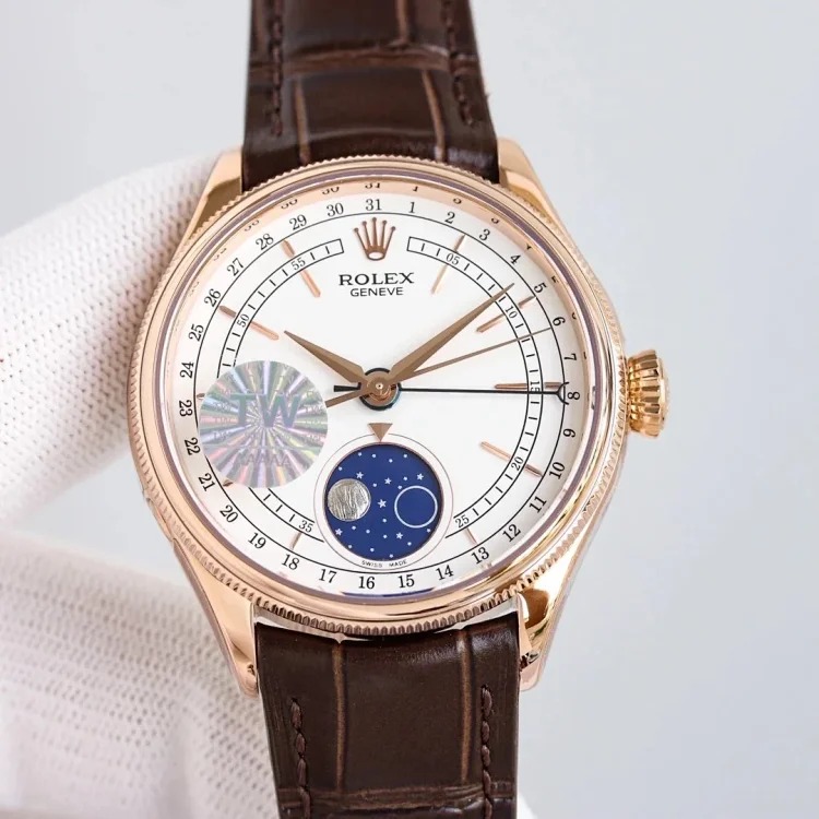 ￥560-790 Fashionable and versatile watch