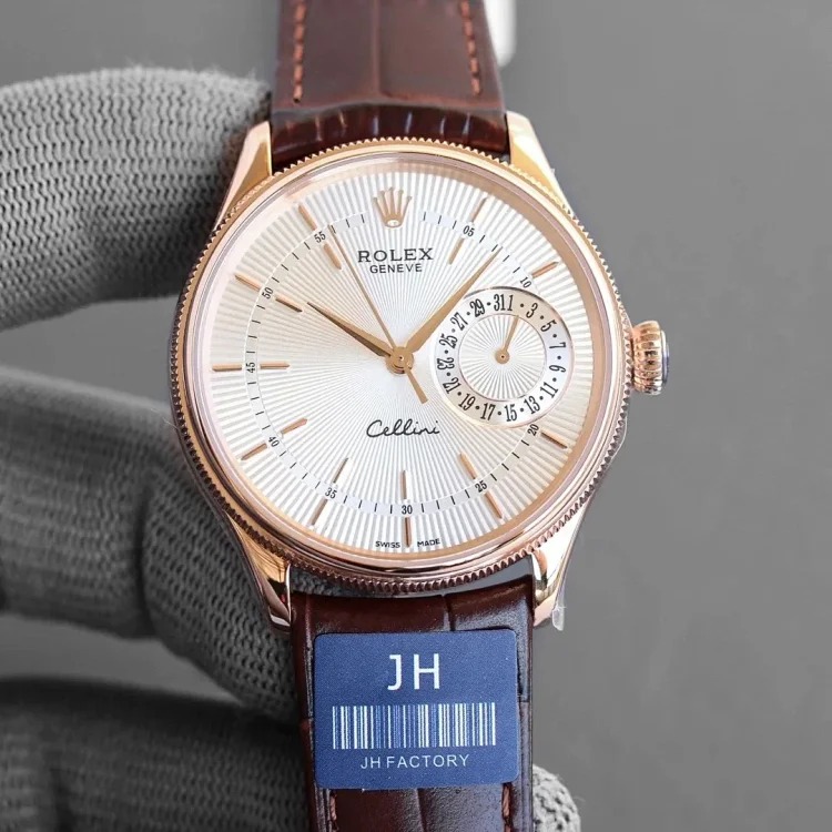 ￥560-790 Fashionable and versatile watch