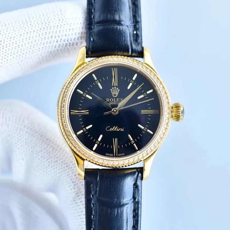￥560-790 Fashionable and versatile watch