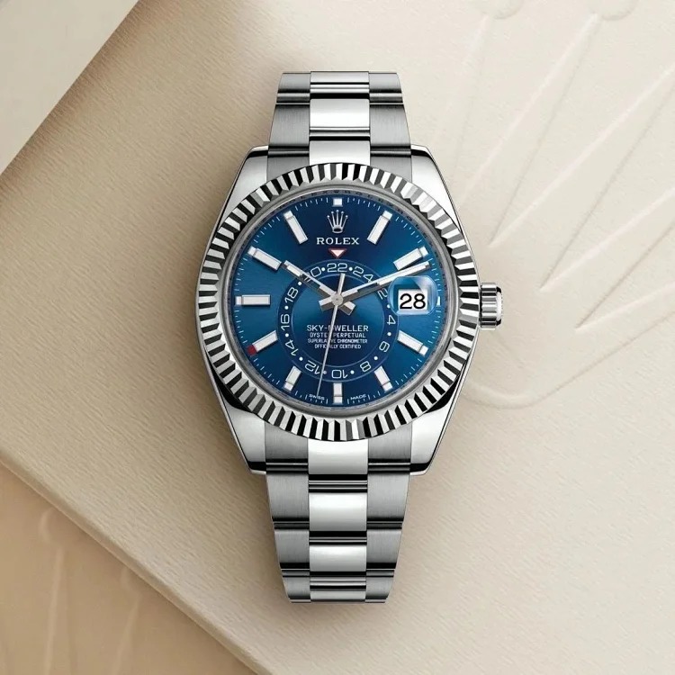 ￥560-790 Fashionable and versatile watch