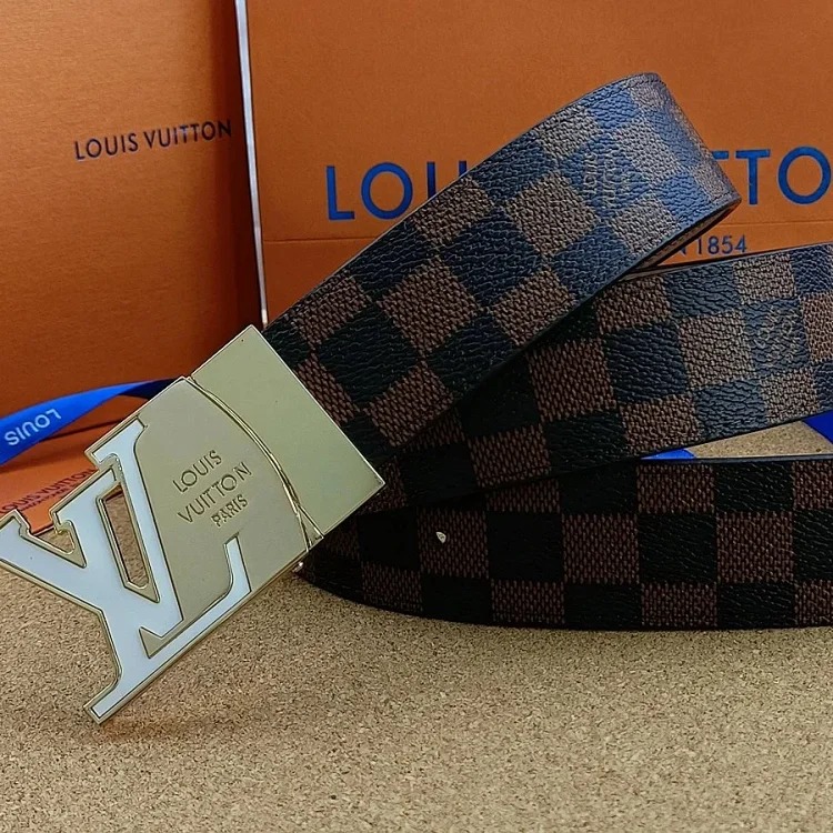 Fashionable and versatile belt 038
