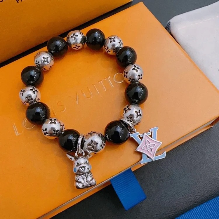 Bulgari bracelet Serpenti Viper series