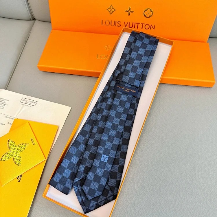 tie