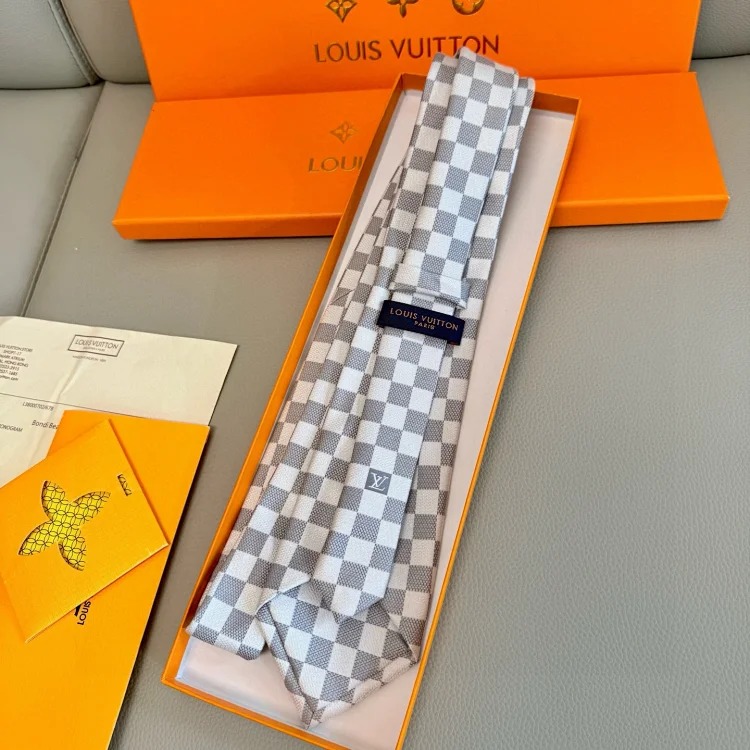 tie
