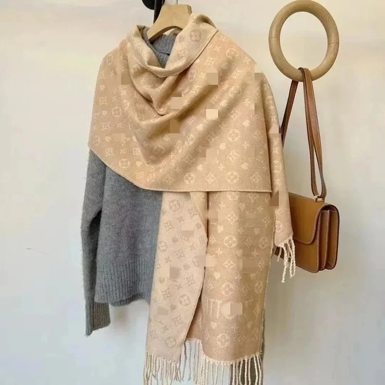 Autumn and winter trendy casual scarf