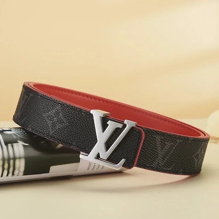Fashionable and versatile belt 035