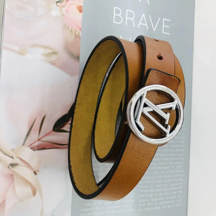 Fashionable and versatile belt 035