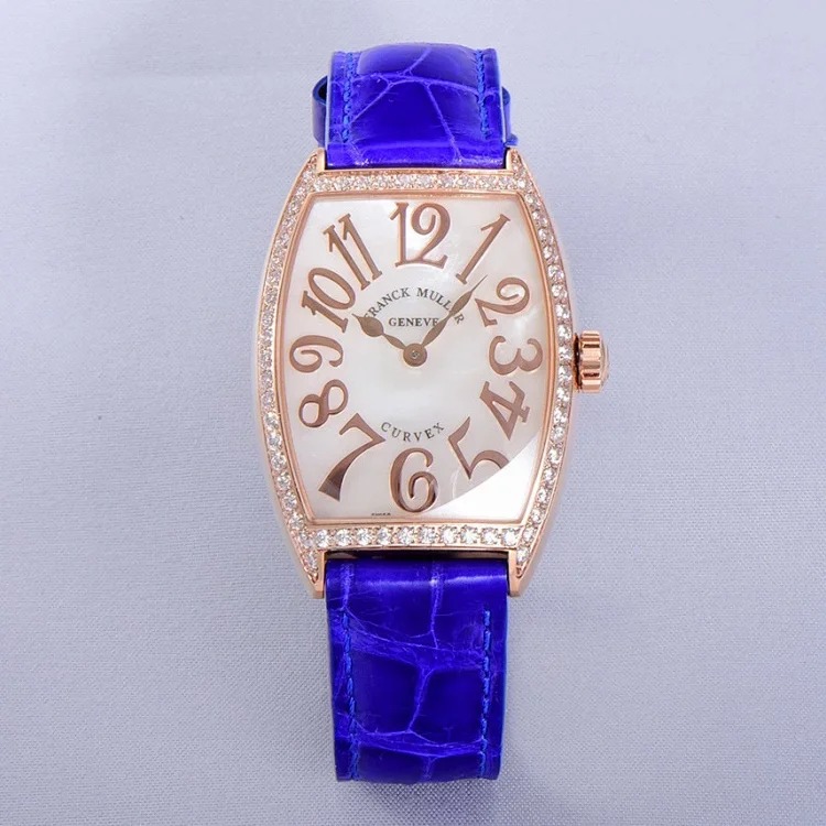 The most beautiful watch Franck Muller barrel-shaped women's quartz watch CINTREE CURVEX series ✨The movement adopts Swiss imported quartz movement with high-grade rhinestone inlay