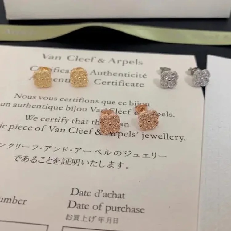New fashion earrings