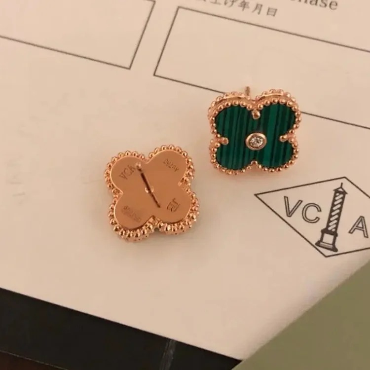 New fashion earrings