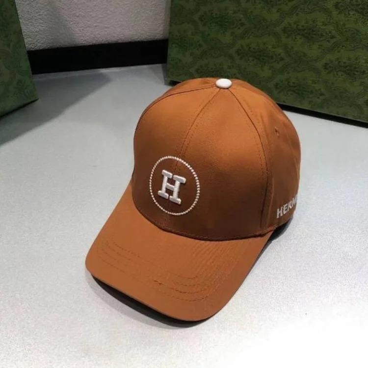ABC46-3 versatile classic peaked cap