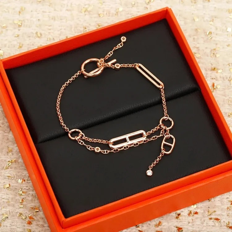 ZW-2 Decorate your life with jewelry to keep your happiness from fading. (Hrmès) (With gift box packaging)