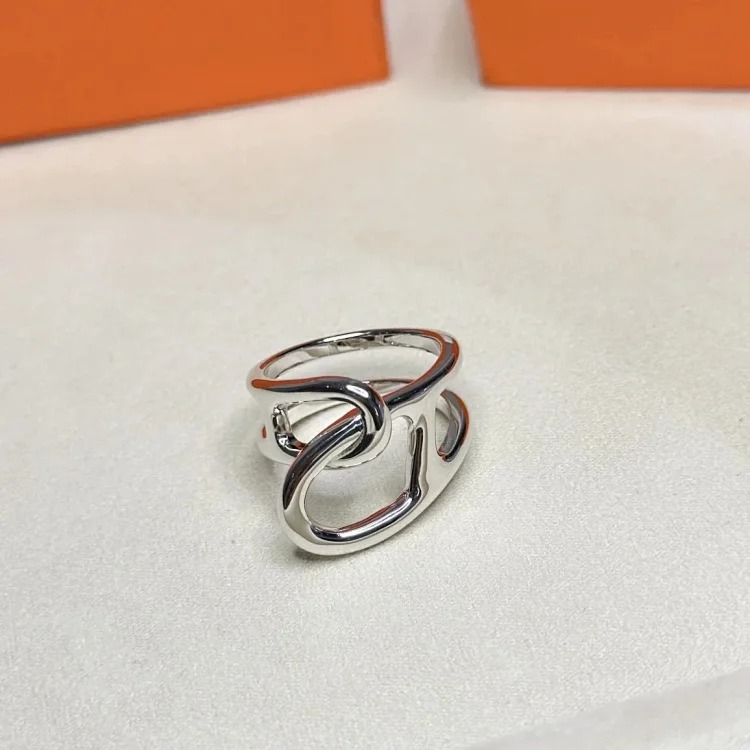 ZW-2 Decorate your life with jewelry to keep your happiness from fading. (Hrmès) (With gift box packaging)