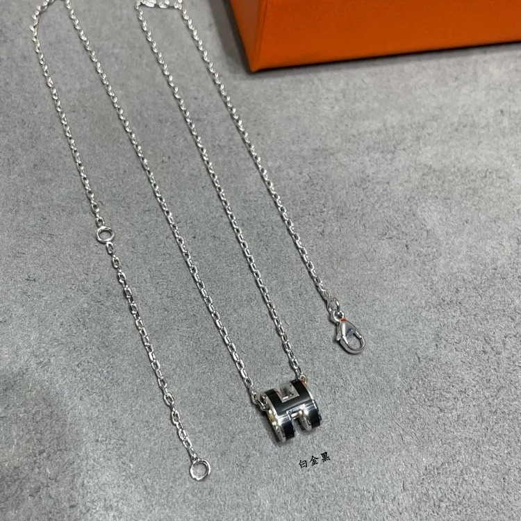 ZW-2 Decorate your life with jewelry to keep your happiness from fading. (Hrmès) (With gift box packaging)
