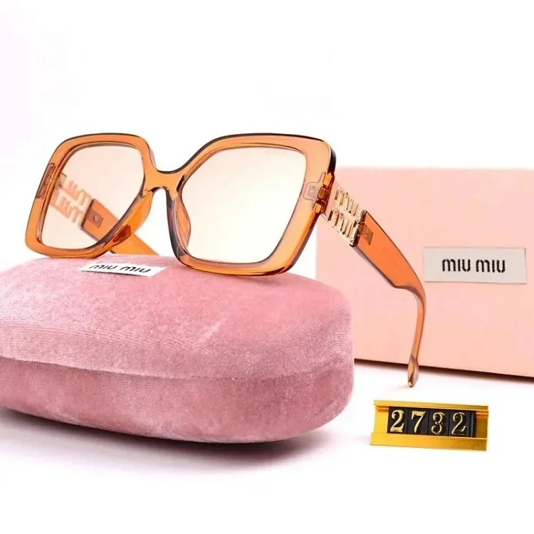 Miu Miu Miumiu glasses are being shipped normally, not a quality issue