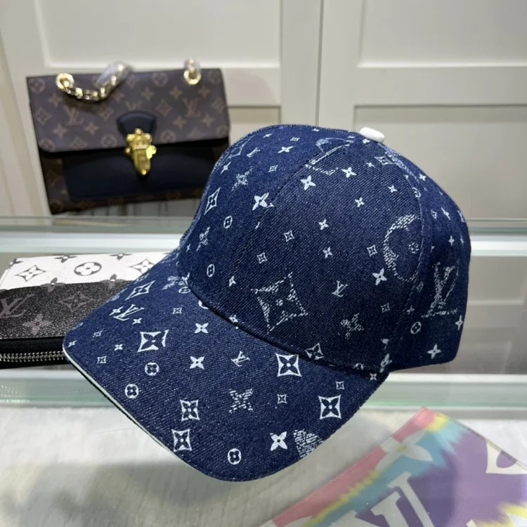 Trendy Hat 001