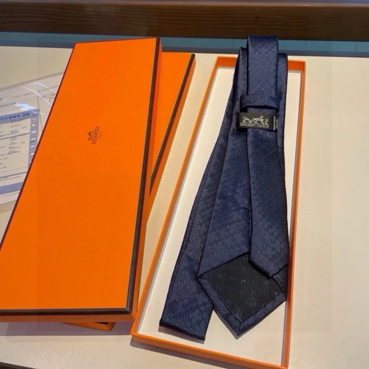 Tie
