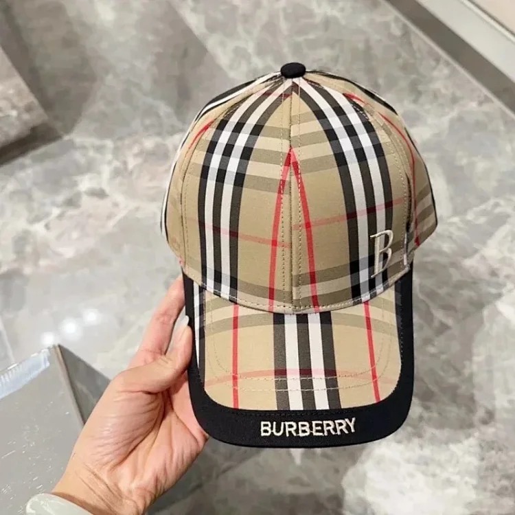 Trendy And Comfortable Baseball Cap 03