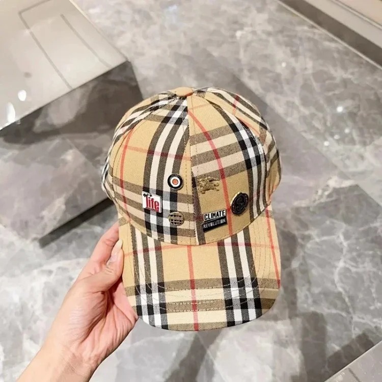 Trendy And Comfortable Baseball Cap 03