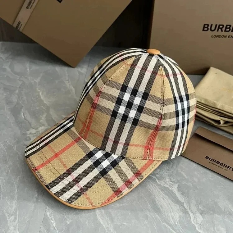 Trendy And Comfortable Baseball Cap 03