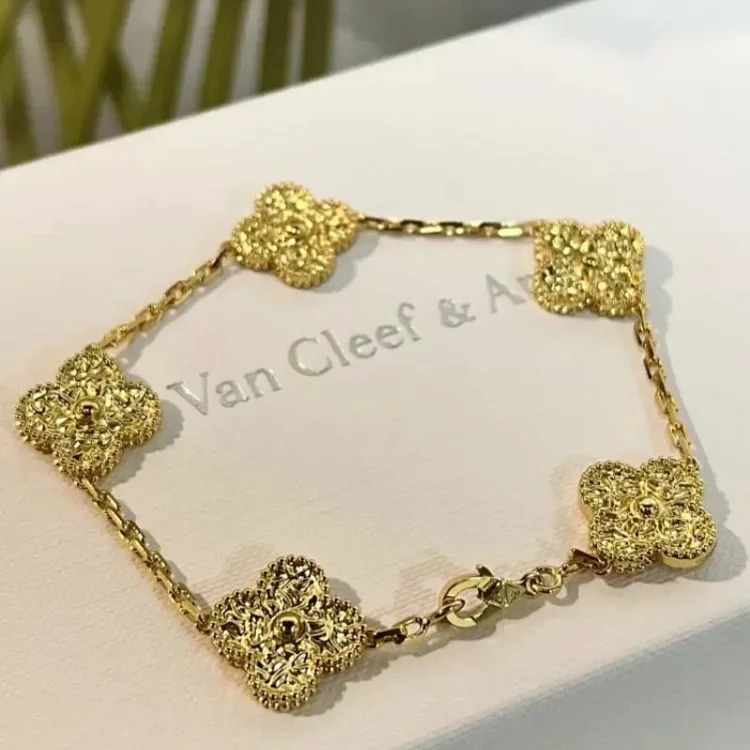 Fashion Bracelet